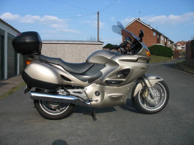 Tuning honda deauville 650 #5