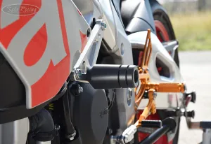 APRILIA RSV4 2017- FRAME SLIDERS / Rahmenschützer Sturzpads Sato Racing