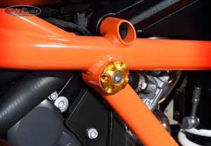 FRAME PLUGS