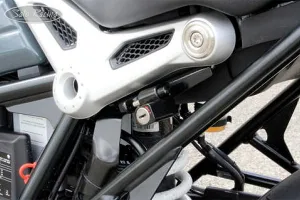 HELMET LOCK BMW R Nine T Racer17-