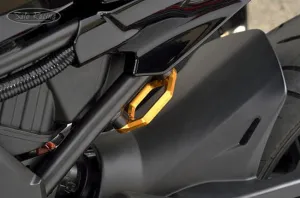 RACING HOOKS