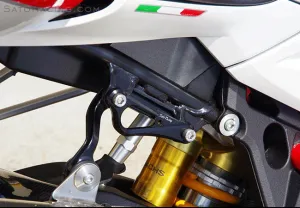 RACING HOOKS