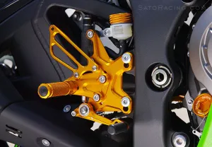 REAR SETS