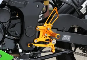 REAR SETS