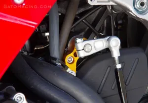 SHIFT SPINDLE HOLDER honda CBR600RR