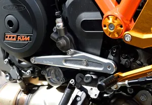 SHIFT SPINDLE HOLDER Super Duke R 2020-
