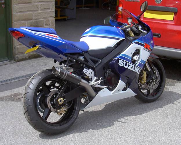 Suzuki GSX R 600 РІС‹С…Р»РѕРї